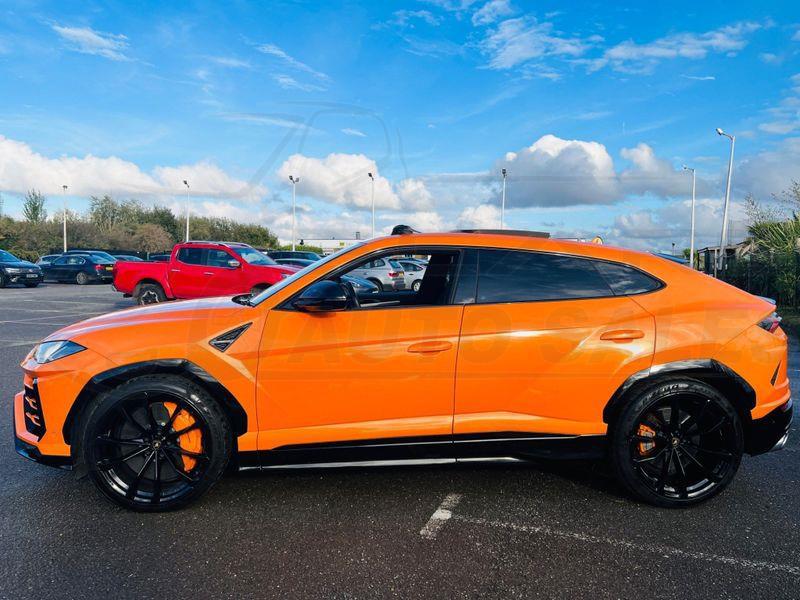 23240 Urus V8 BiTurbo 3998CC, Automatic, 2021 ECARS