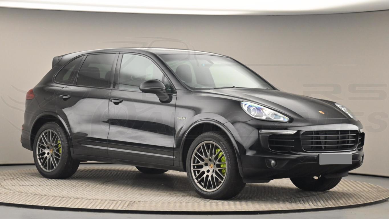 SOLD 6253 Porsche Cayenne S EHybrid Platinum Edition 2995CC