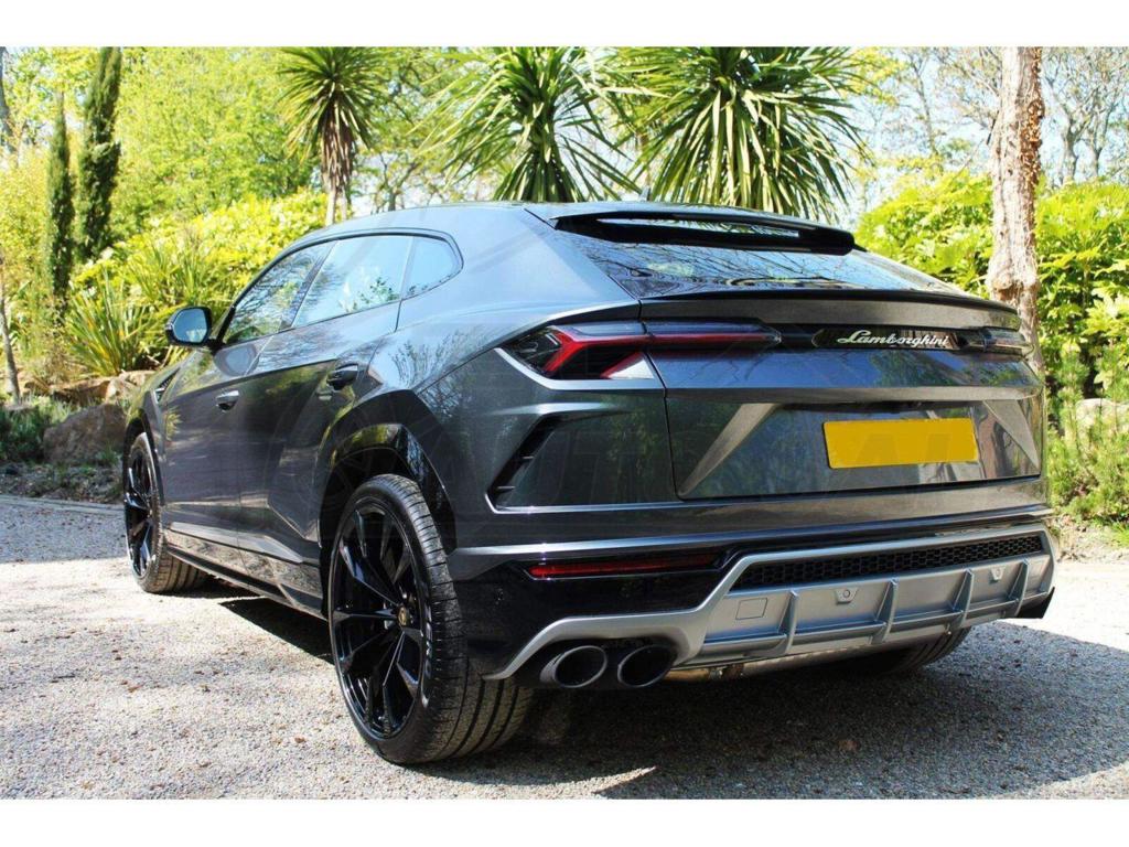 SOLD 15691 Urus V8 BiTurbo 3996CC, Automatic, 2021