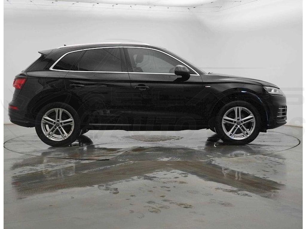 SOLD 15077 Audi Q5 TDI Quattro S Line 1968CC, Automatic, 2018